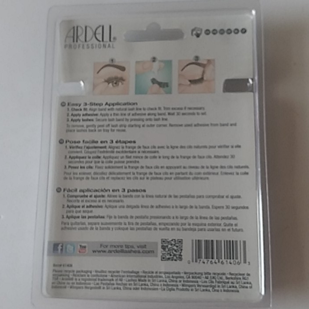 ARDELL NATURAL LASHES BLACK - Picture 3 of 3